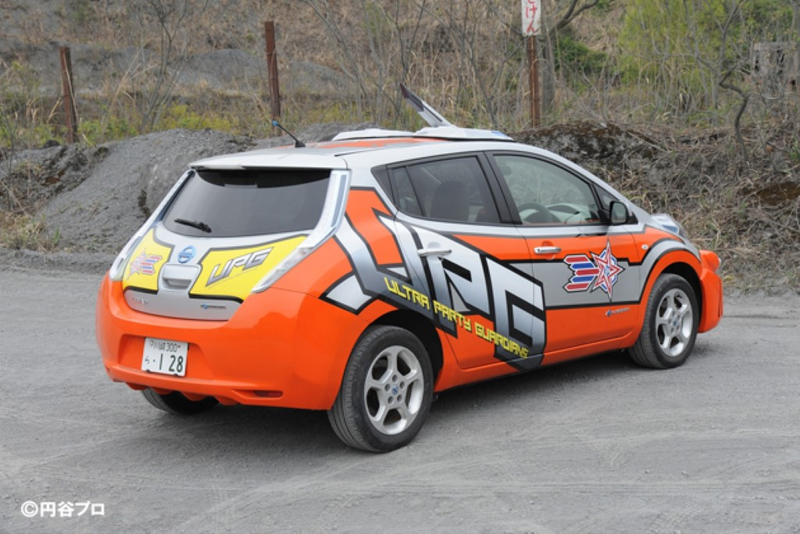 Illustration for article titled Japanese Sci-Fi Battle Nissan Leaf Is Best Nissan Leaf